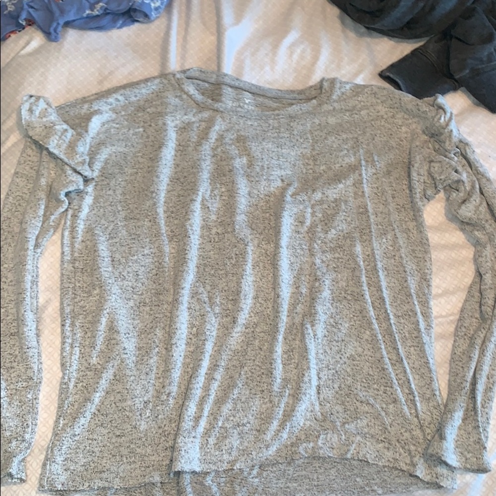 Ruffle sleeve top